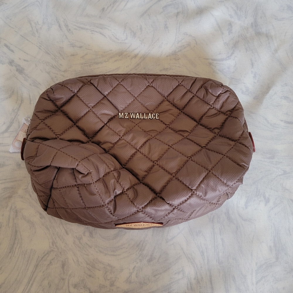 MZW Medium Mauve Mica